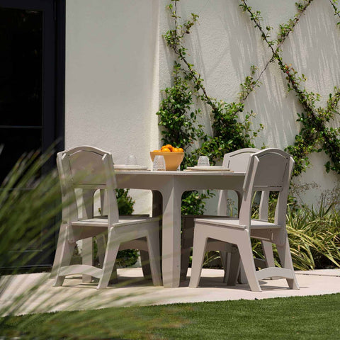 Outdoor dining set on the patio