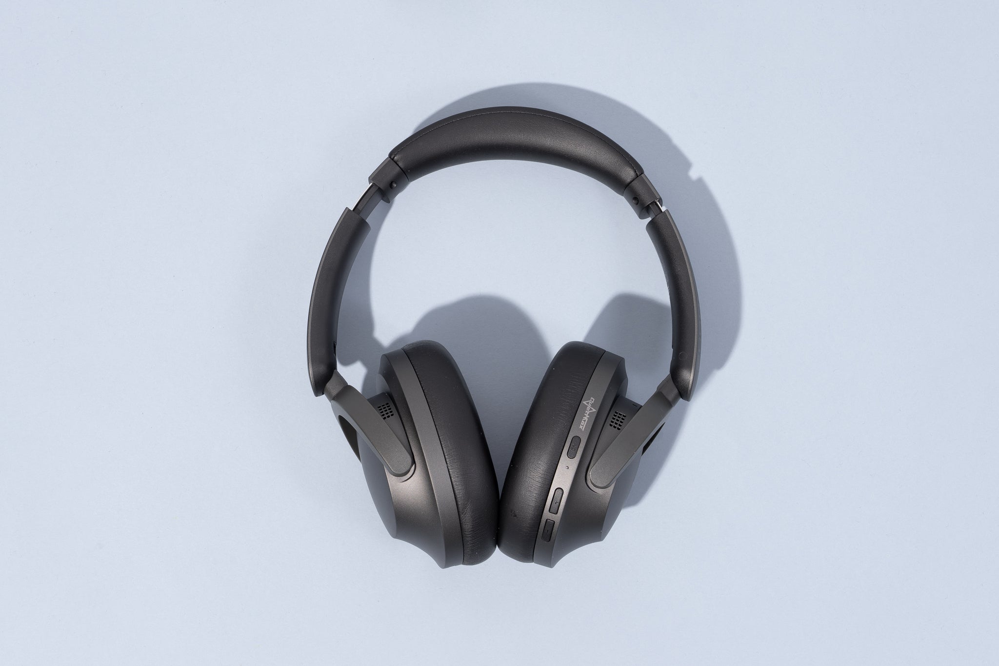 charcoal grey noise cancelling headphones