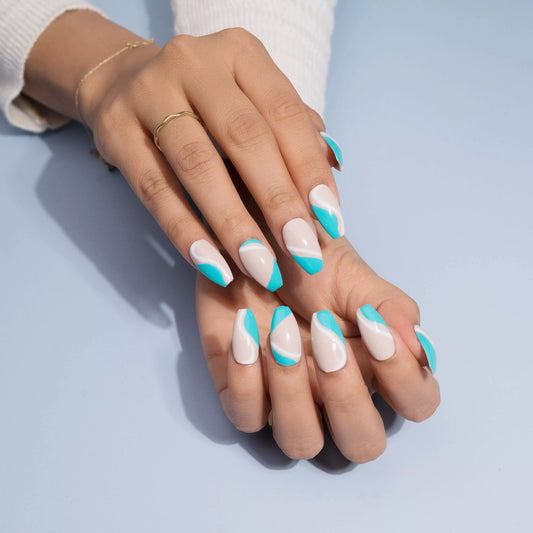 Beachy Vibes Artificial Nails Set