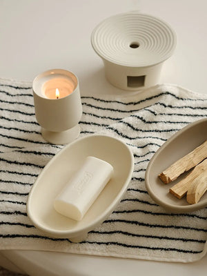 Three-Legged Ceramic Soap Dish - BoHo Bazaar