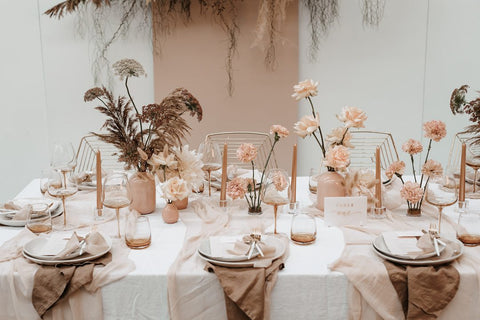 Vintage Glamour wedding decor