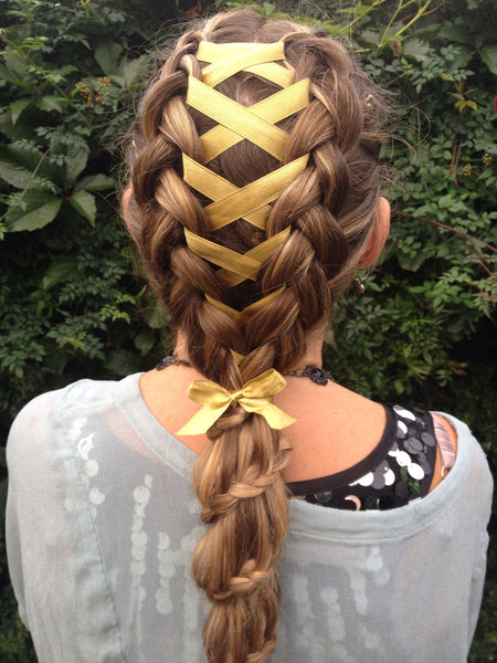 Braids with Ribbons