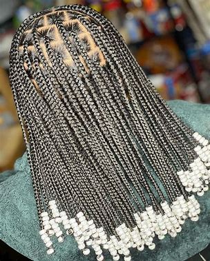 Small Knotless Braids with Beads