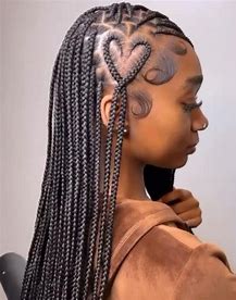 Small Knotless Braids with Heart