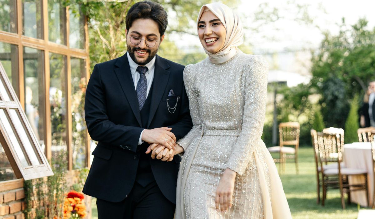 Couple musulman en cérémonie de mariage