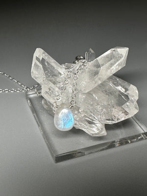 Moonstone Necklace - Smashing Jewels
