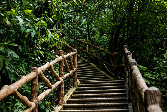 LA FORTUNA WATERFALL