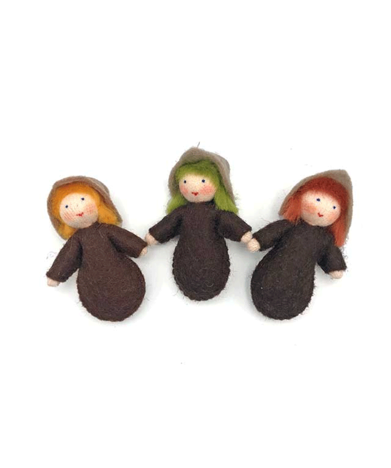 waldorf felt dolls