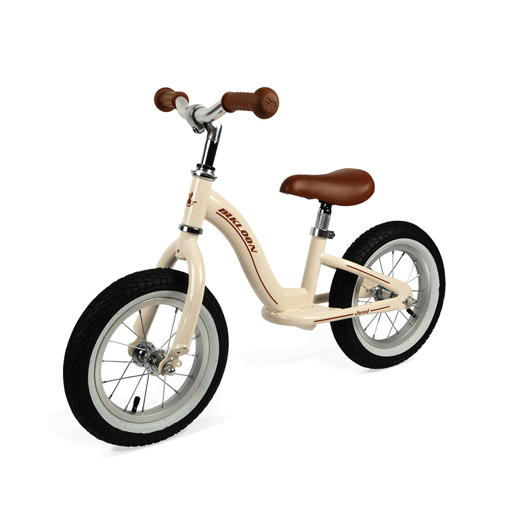 janod bikloon balance bike