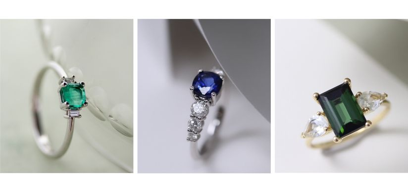 tendencias anillos compromiso 2023 con piedras de color (zafiros, Turmalina verde o esmeraldas con diamantes)