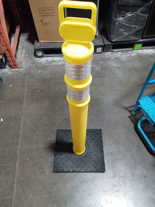 Delineator Post with Base - 45", Yellow
