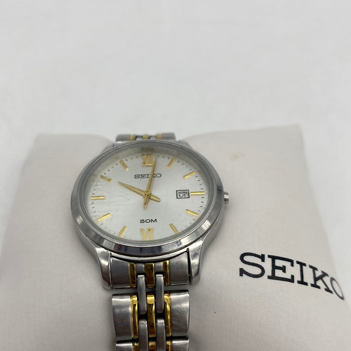 Seiko Womens 6N22-00E0 Quartz Stainless Steel Gold Two Tone Wristwatch —  Big Box Outlet Store