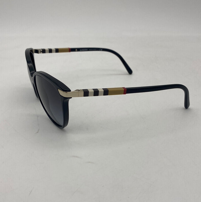 Sunglasses Burberry BE4216 3001/T3 57-16 Black Medium Polarized Gradient