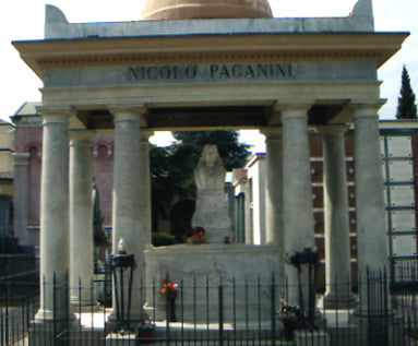 Niccolo Paganini's statue