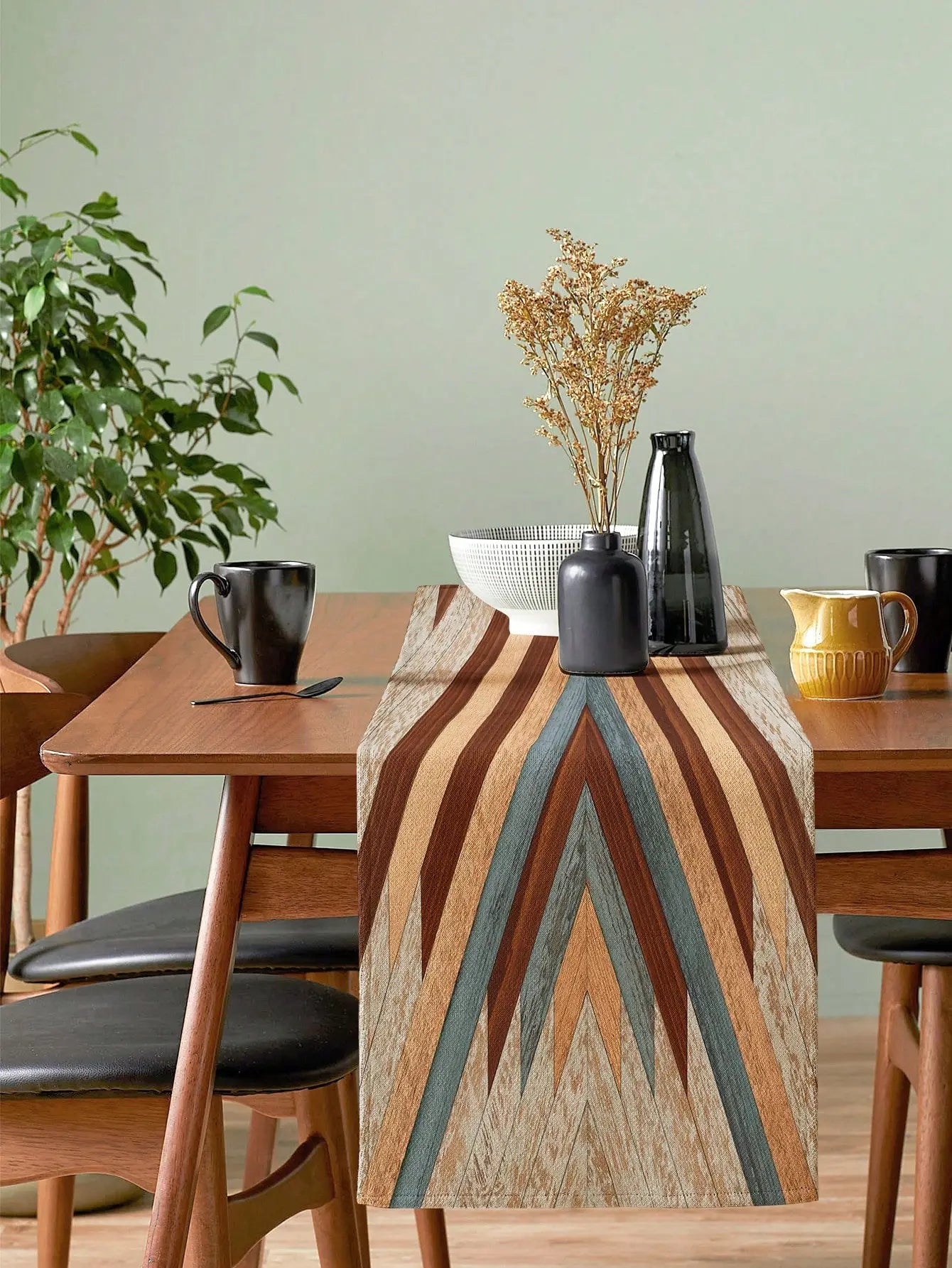 Geometric Pattern Table Runner