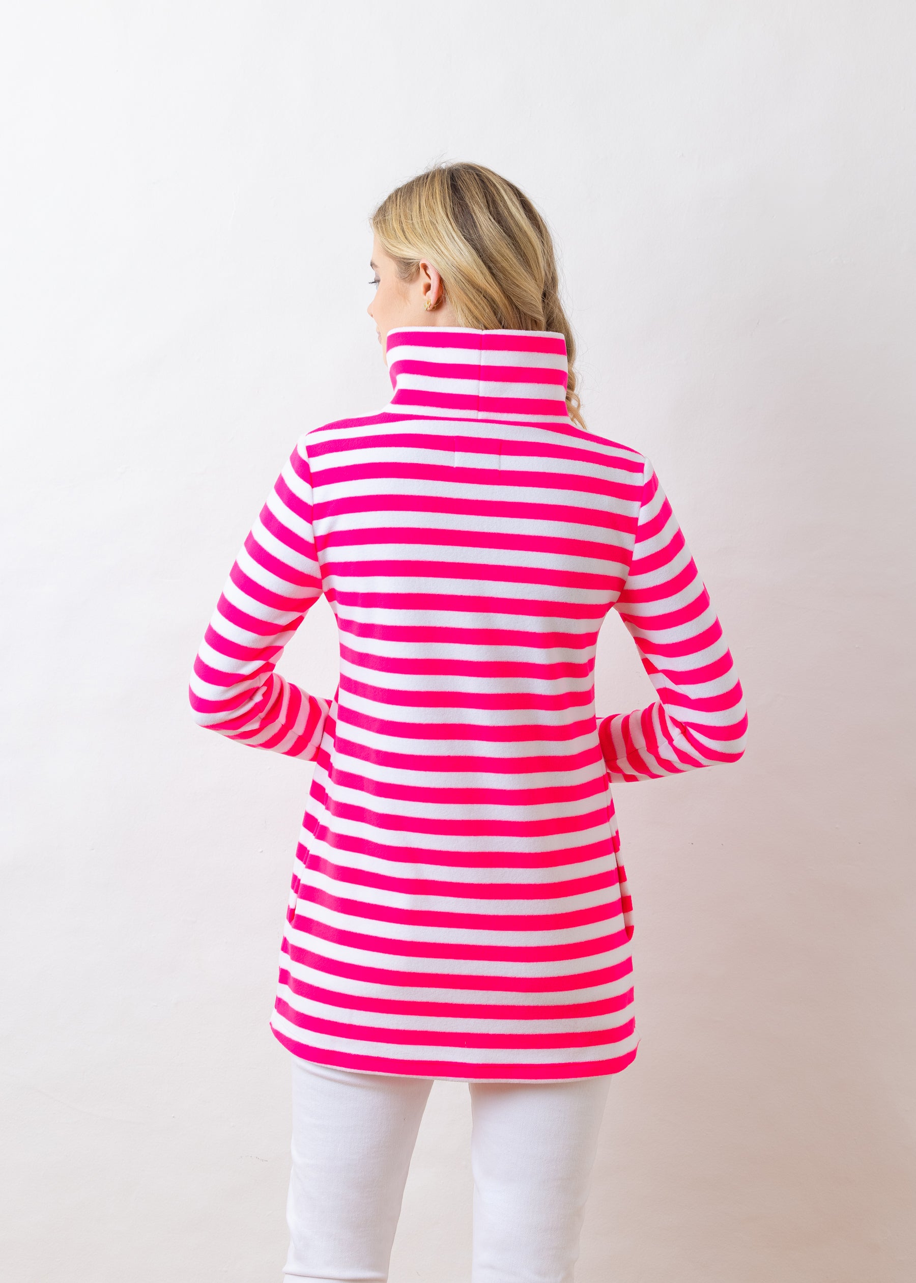 Cobble Hill Turtleneck in Striped Fleece (Neon Pink / White)