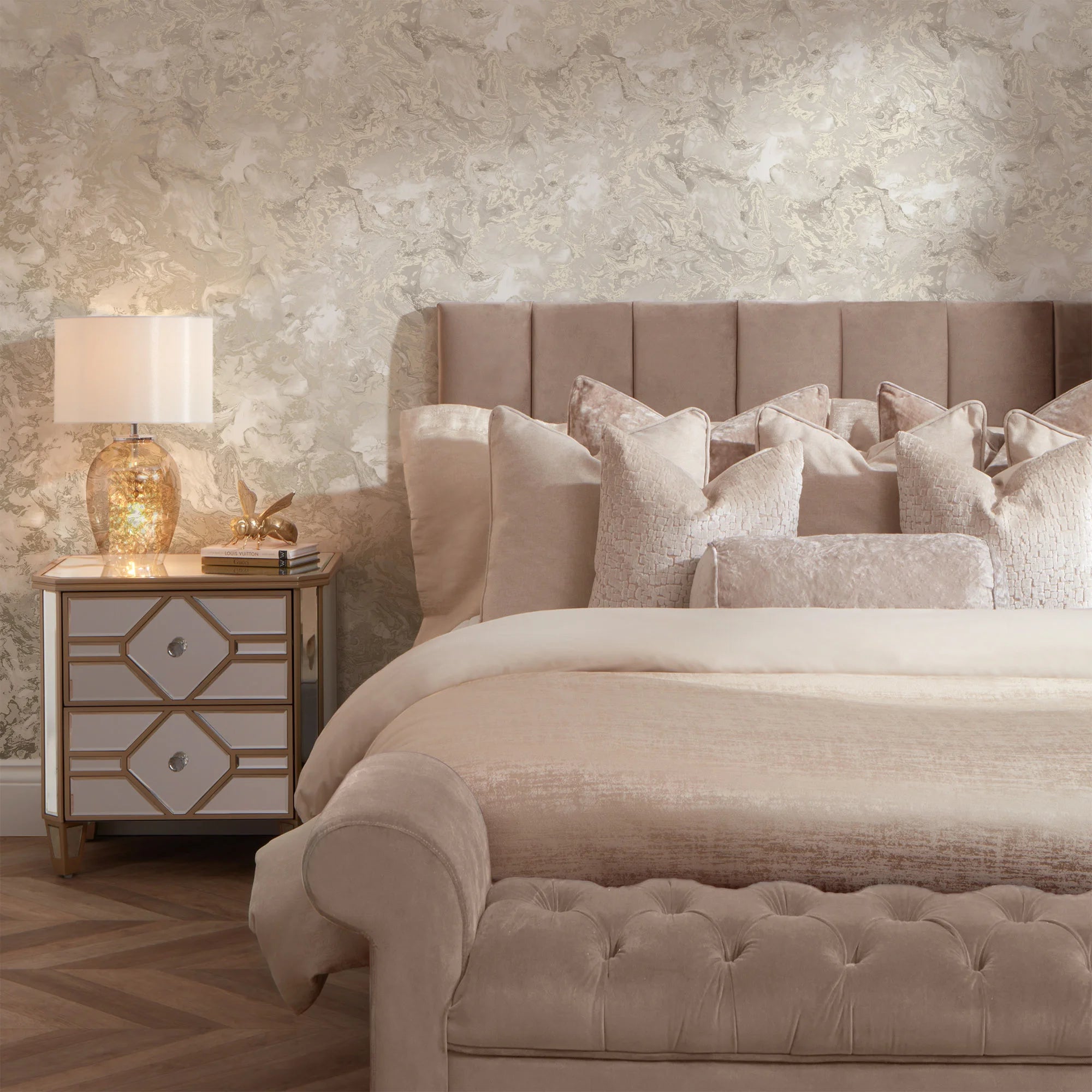 The Ultimate Guide to Bedroom Wallpapers & Murals - Feathr™