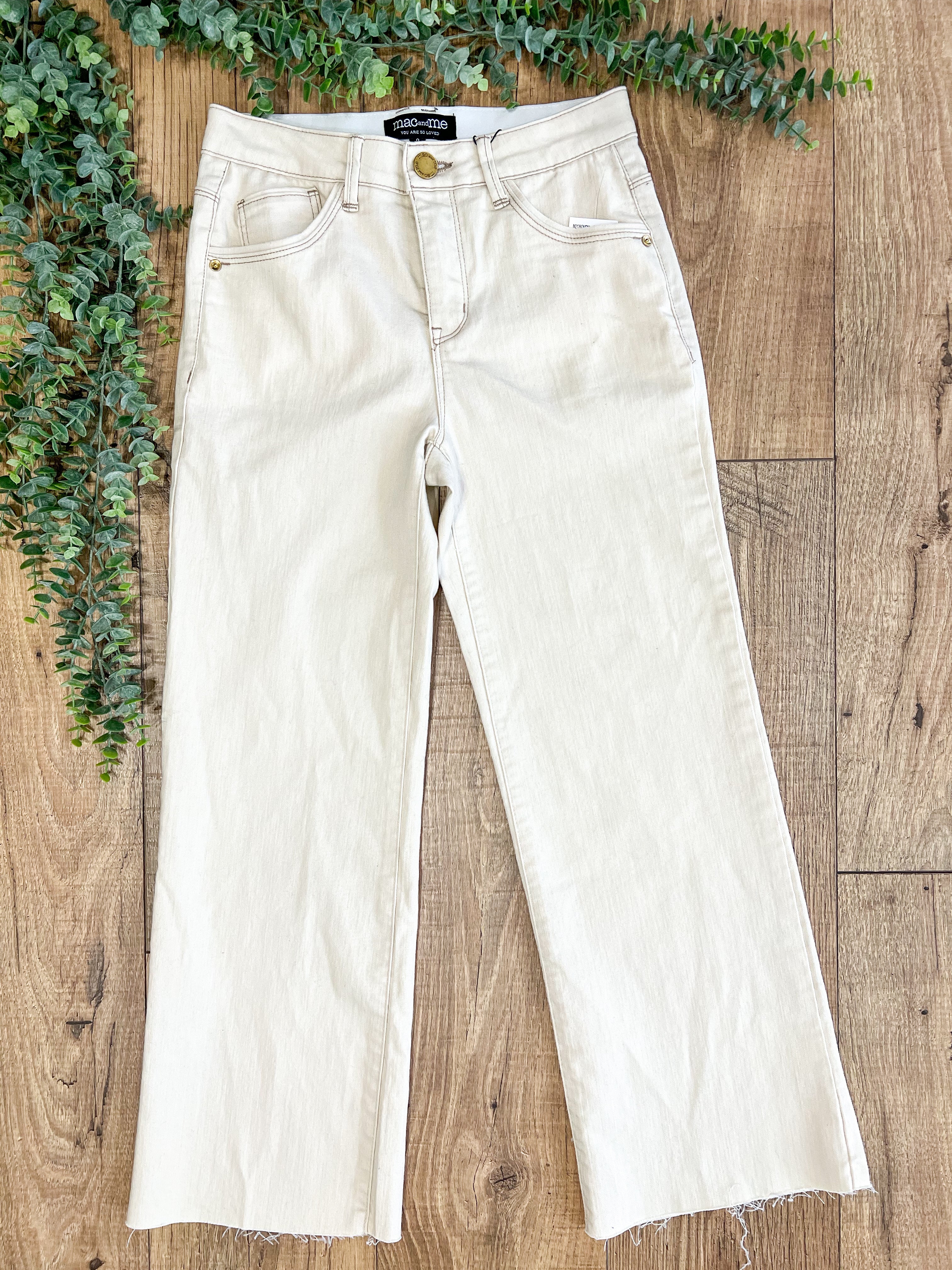 Mac and Me High Rise Flare w Raw Hem - HQ