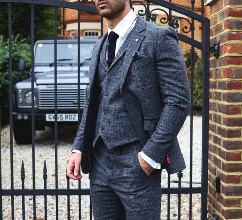 Men's Suits in a Wide Range of Colours