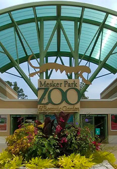 Evansville’s Mesker Park Zoo & Botanic Garden