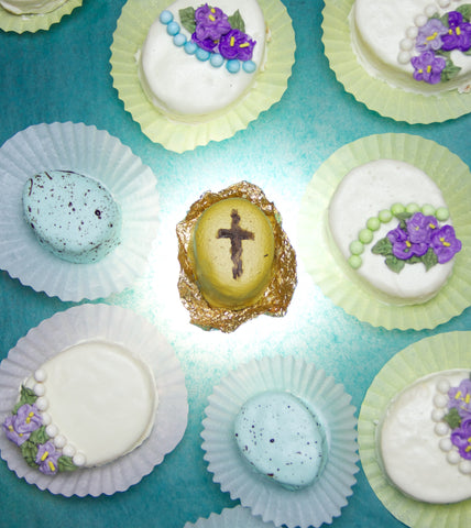 Illuminate Cross Easter Petite Egg Cake