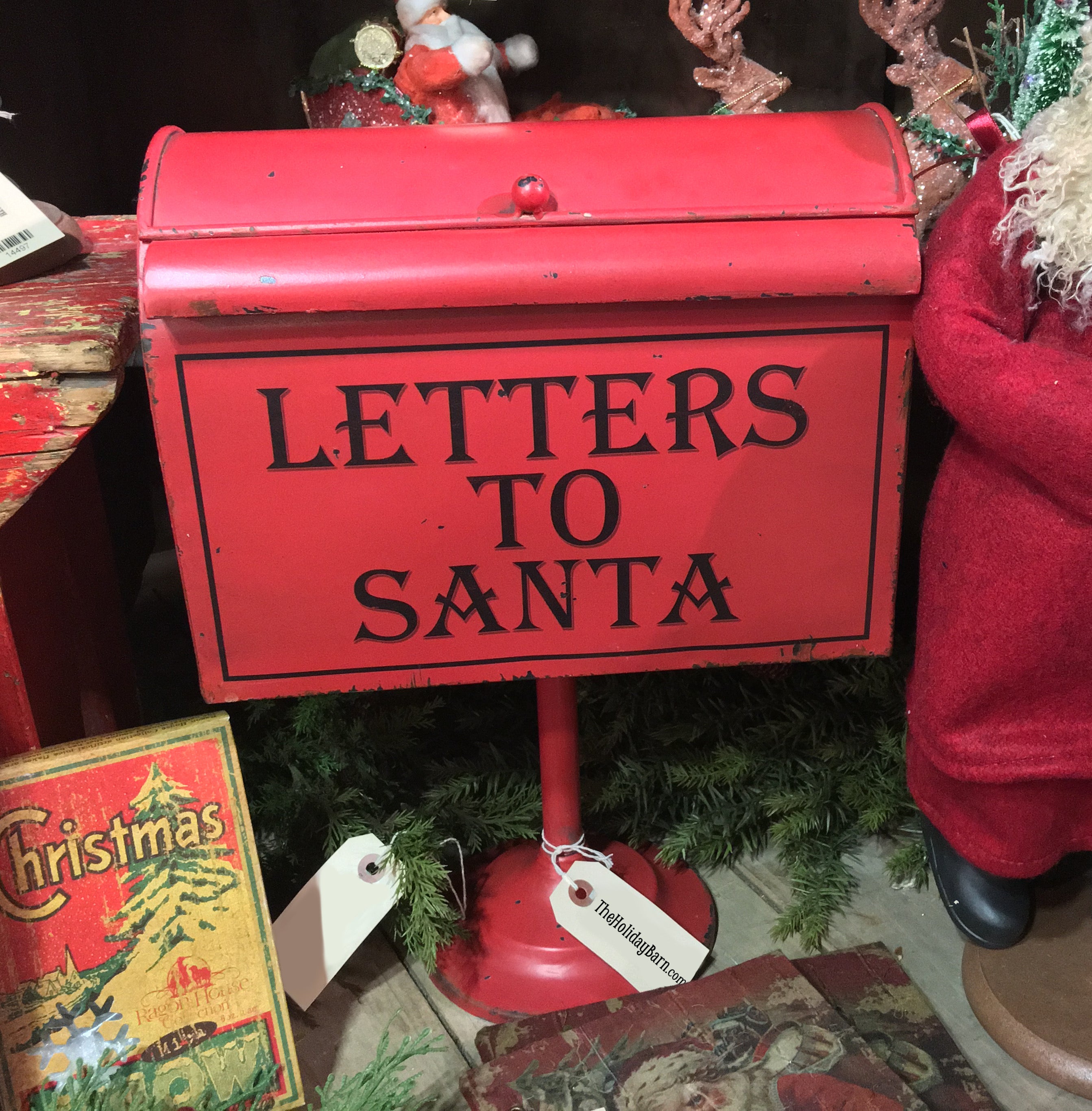 letters-to-santa-mailbox-on-pedestal-vintage-christmas-theholidaybarn