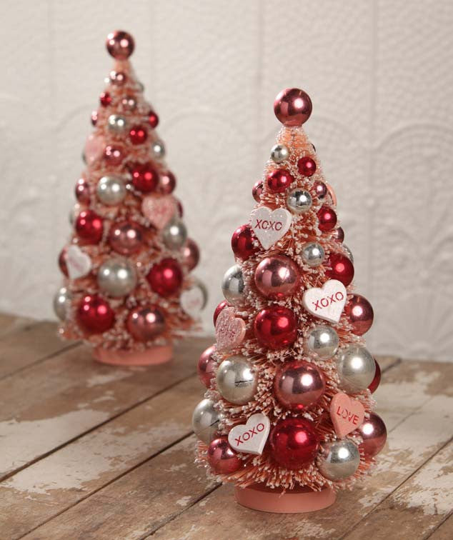 XOXO's Valentine’s Day Bottle Brush Tree | Bethany Lowe