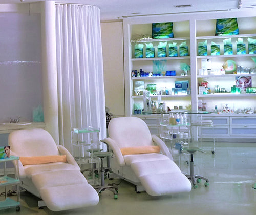 Spa e, Miami, FL provides relaxing atmosphere for esthetics treatments