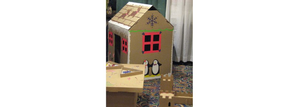 kids playhouse made of cardboard