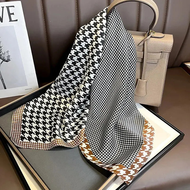 Foulard-Cheveux-Femme-Carré-Soie-LUZ-Coeur-de-Foulard