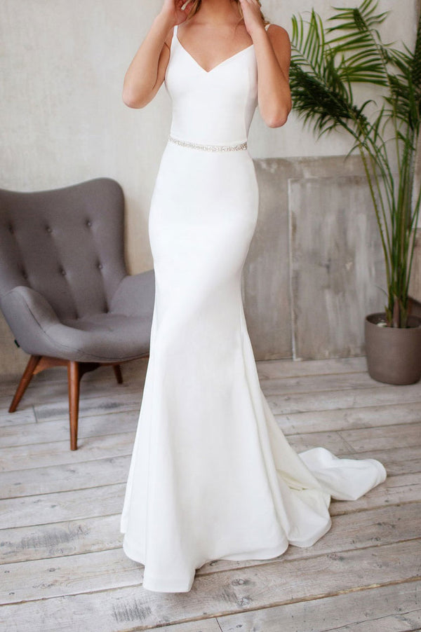 Minimalist Short Wedding Dress - Cutting Edge BridesCutting Edge