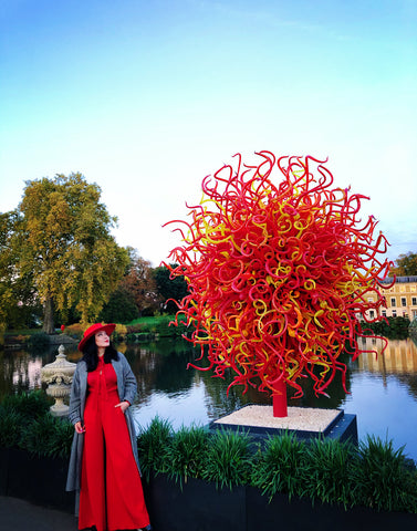 Art and Fashion 3 YUAN LI LONDON Millinery at Chihuly Kew Garden Exhibition