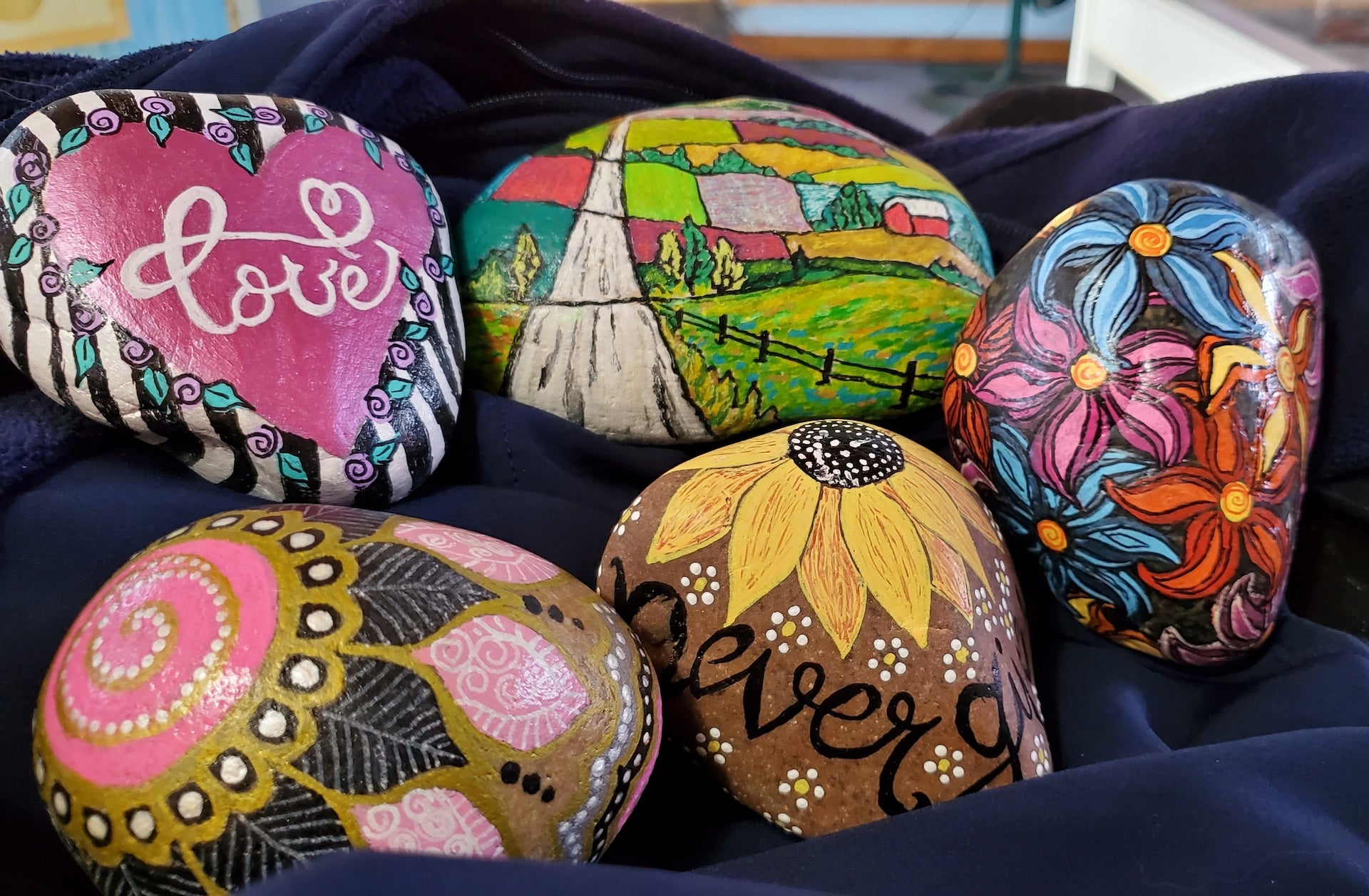 Rock Painting Ideas to Get You Started! - Chalkola - Chalkola Art