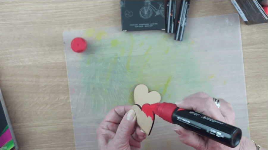 Make a Beautiful Greeting Card with Chalkola Chalk Markers