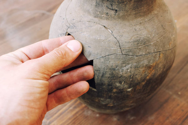 How to Glue Broken Ceramics 