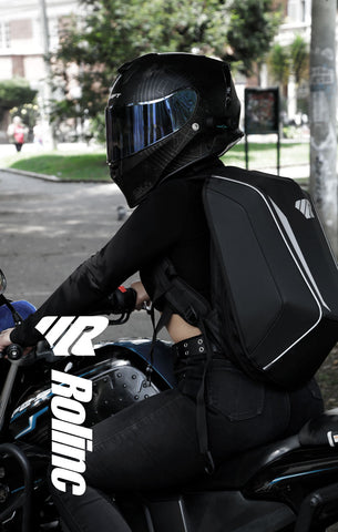 Maleta-para-motociclista-rigida-impermeable-reflectiva