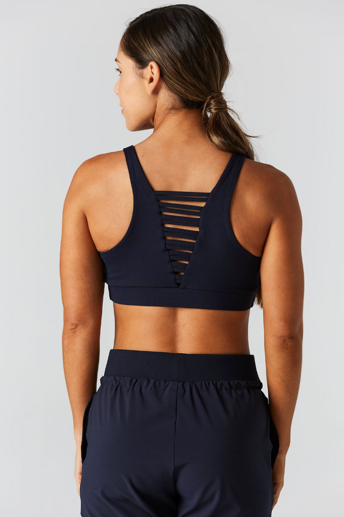 No Strings Attached Smoke Sports Bra (FINAL SALE) – 9two5fit