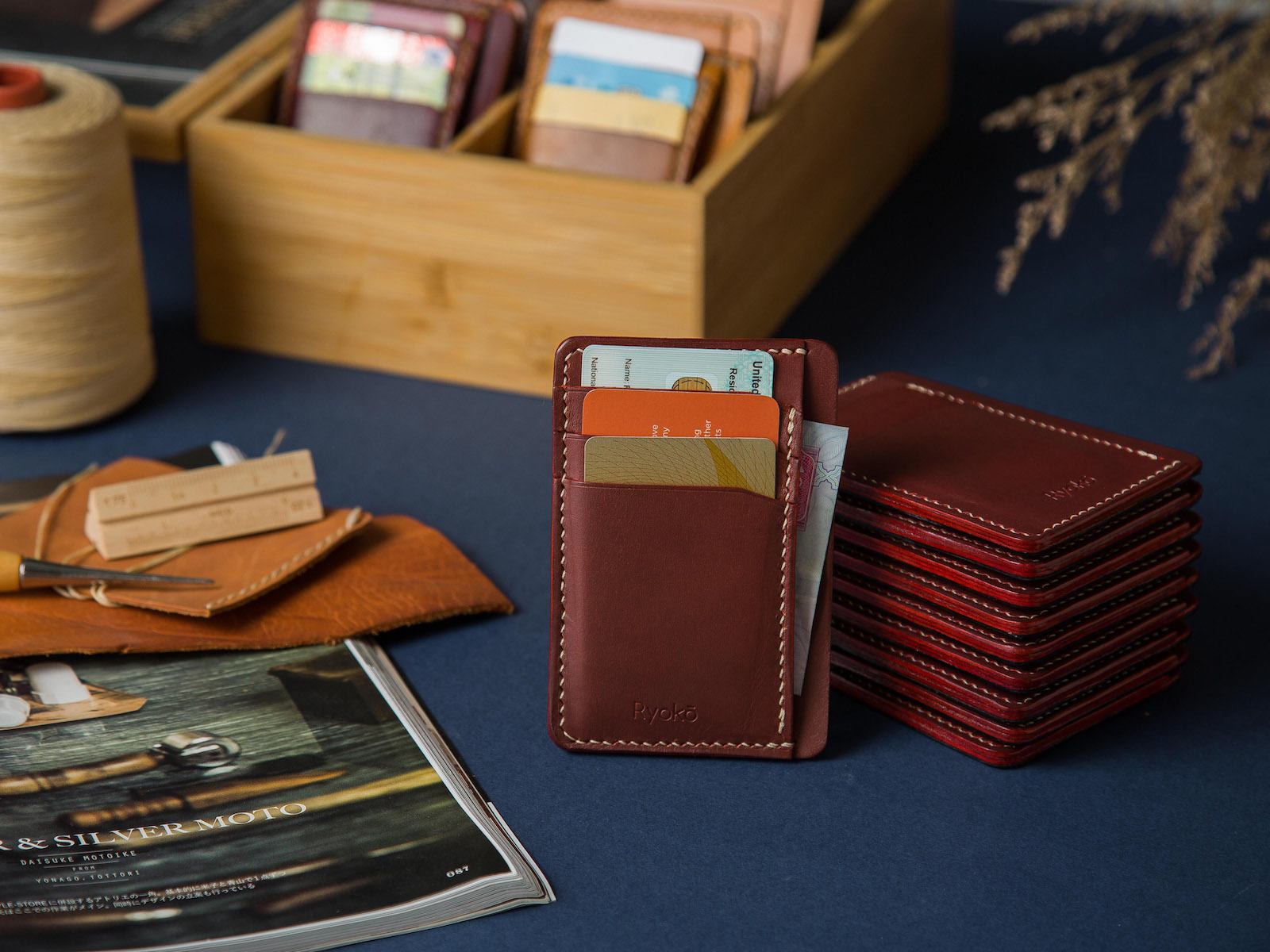 Card Wallet, Leather Wallet, Minimal Wallet: JAVA - Ryokō