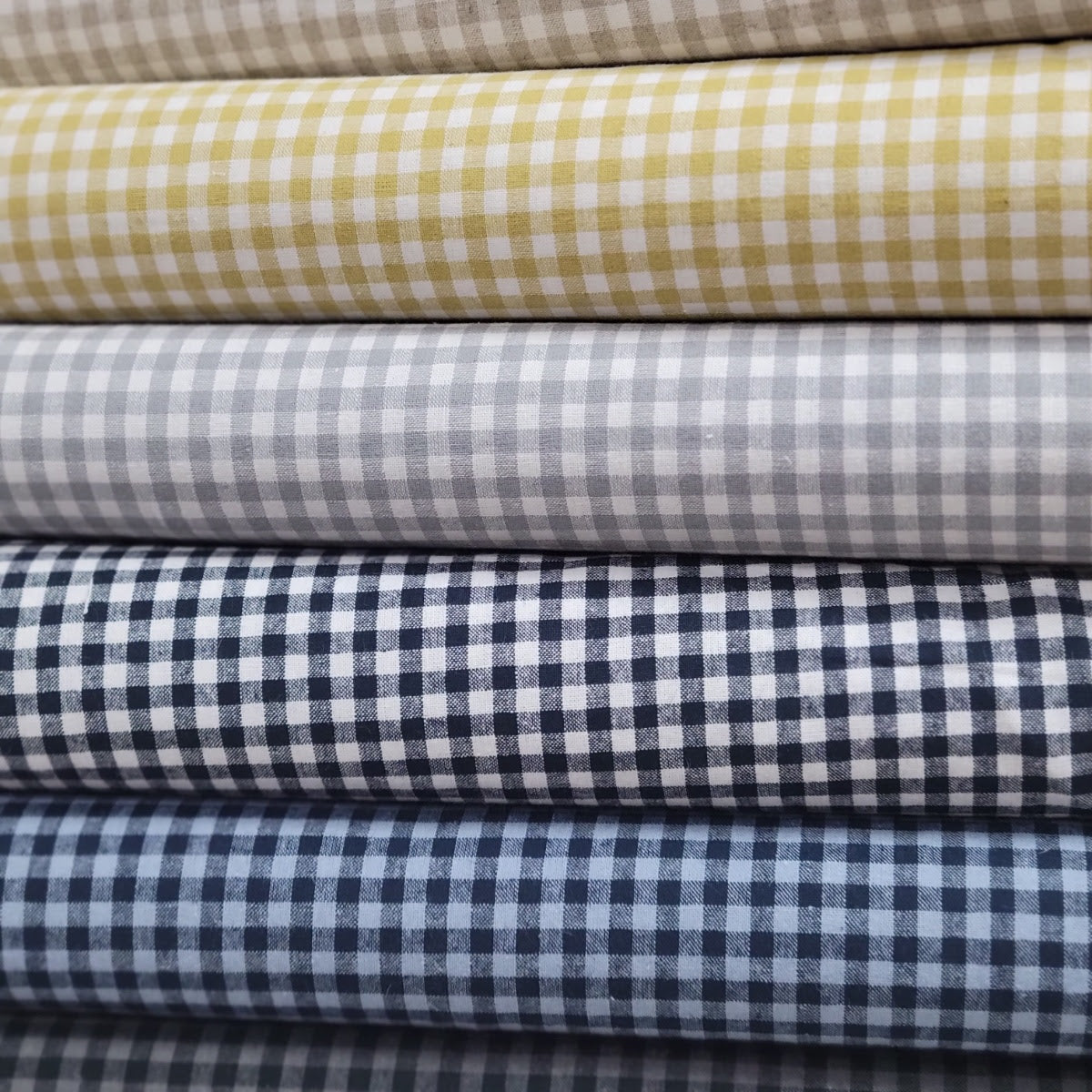 Essex Gingham Fabric by Robert Kaufman