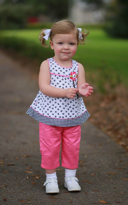 pink crop pants