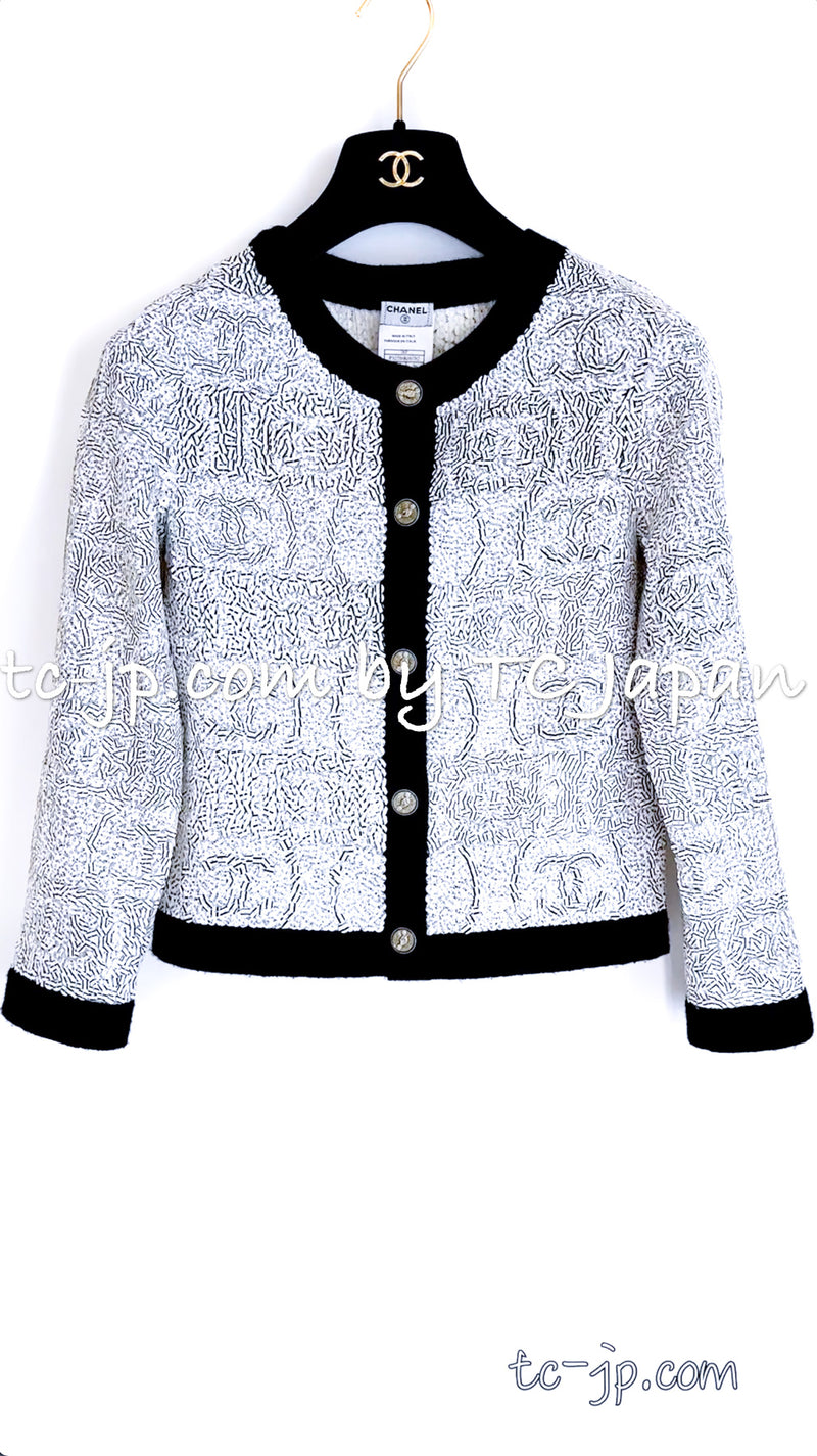 CHANEL 08S Emma Watson White CC Logo Cashmere Cardigan 42 シャネル  CCロゴ＿ホワイト・カシミア カーディガン 即発