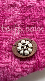 CHANEL 19A Pink Wool Tweed Cape Jacket 38 シャネル ピンク・ウール・ツイード・ケープ・ジャケット