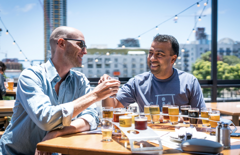 Men drinking beer