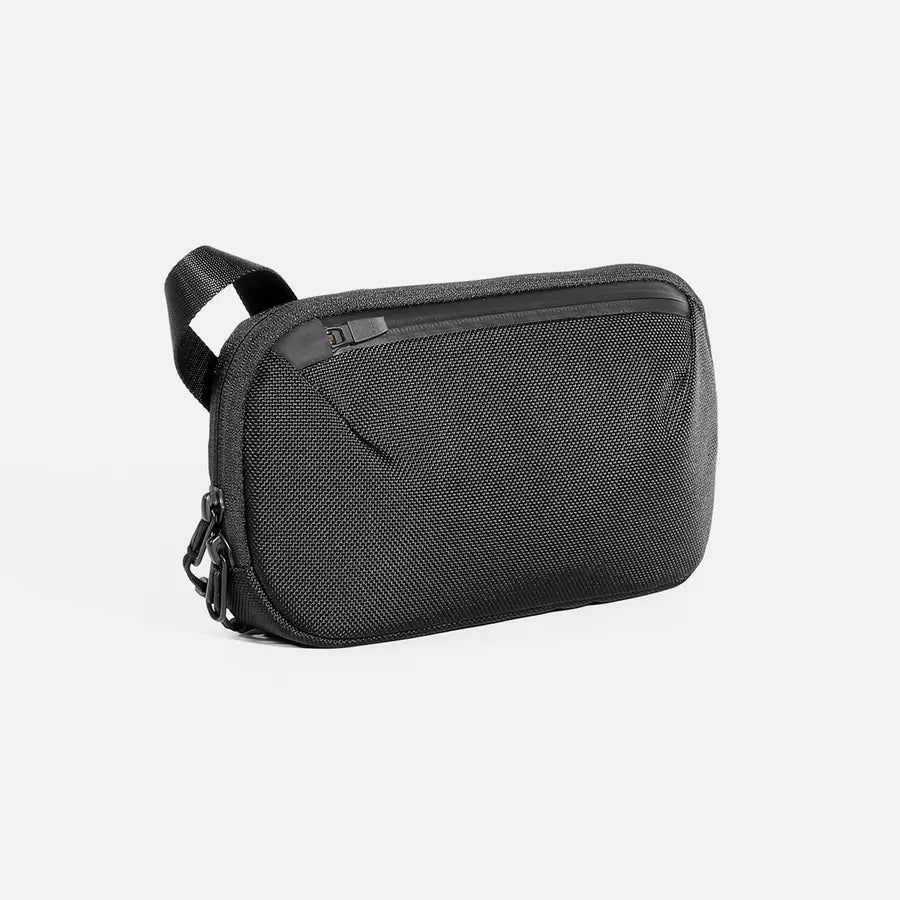 Slim top pouch bag