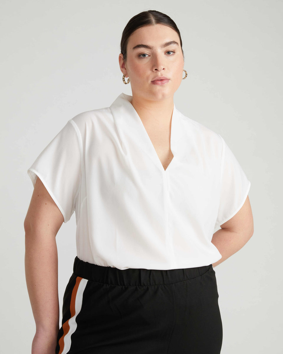 Better-Than-Silk V-Neck Top - White Zoom image 0