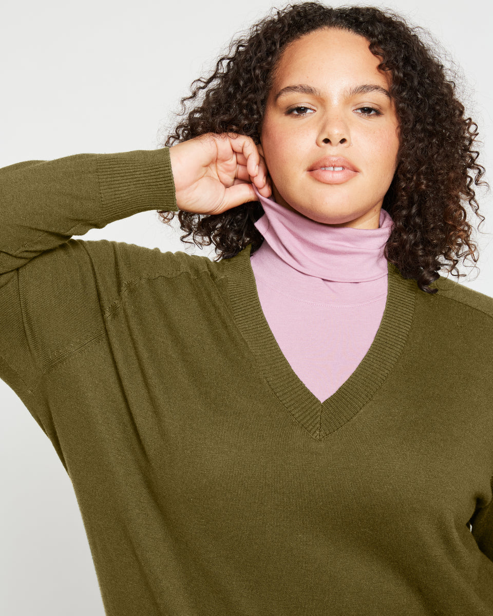 Eco Relaxed Core V Neck Sweater - Castelvetrano Zoom image 0