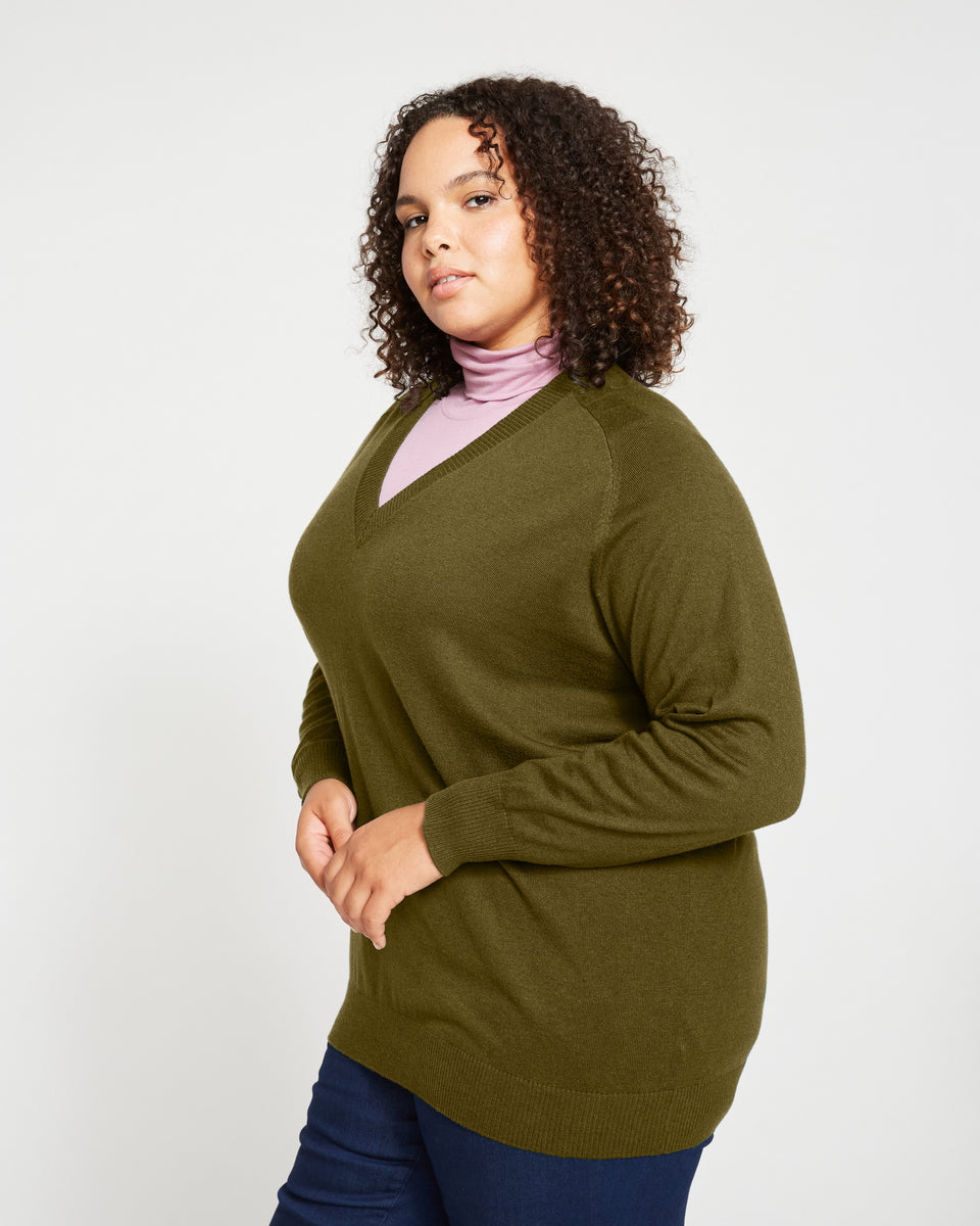 Eco Relaxed Core V Neck Sweater - Castelvetrano Zoom image 2