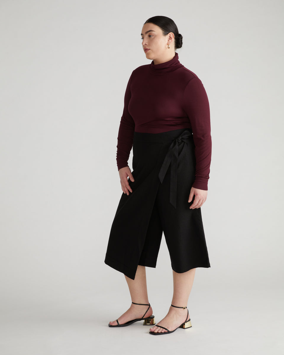 Villa Linen Wrap Culottes - Black Zoom image 2