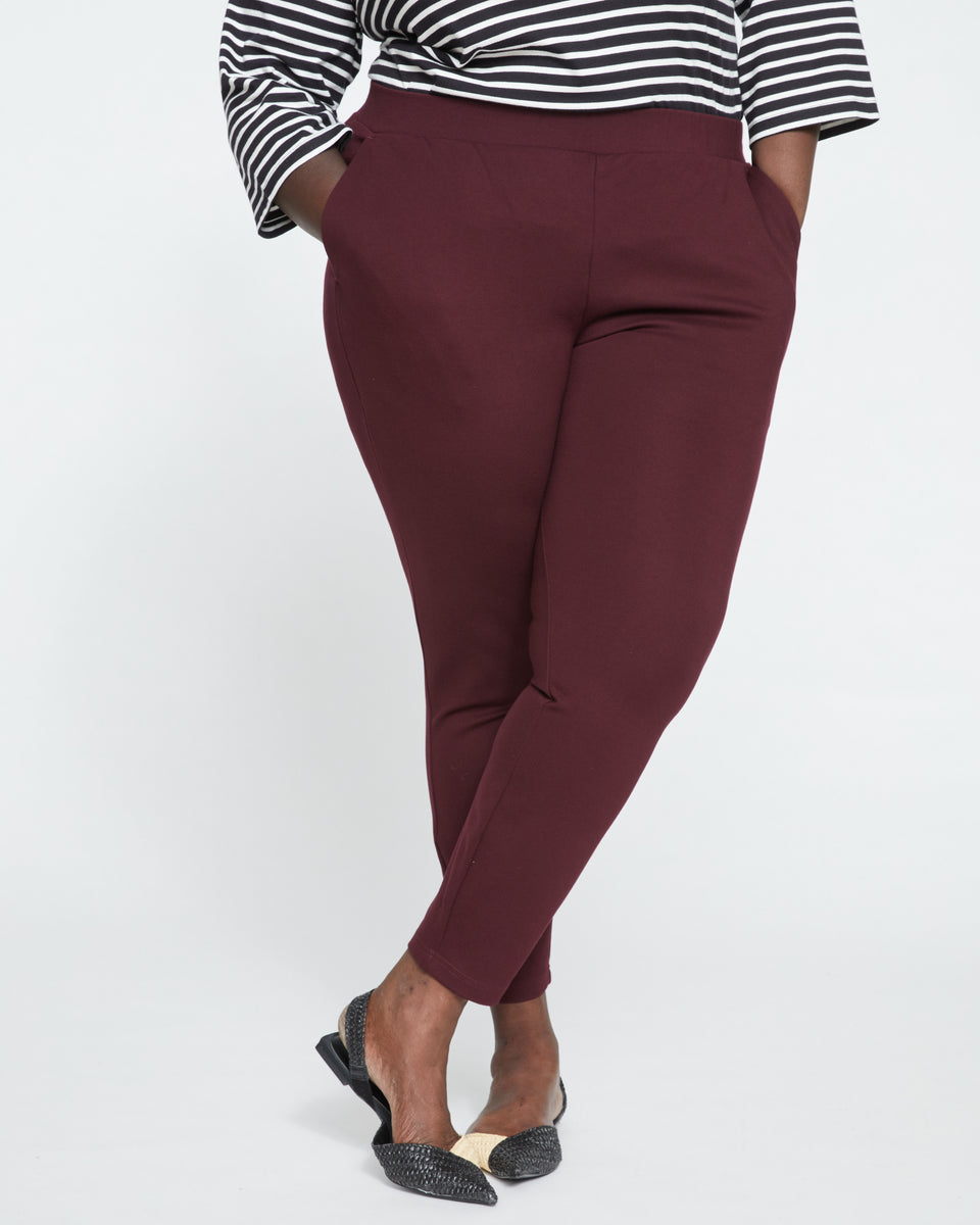 Minimalist Moro Pocket Signature Ponte Pants - Black Cherry Zoom image 1