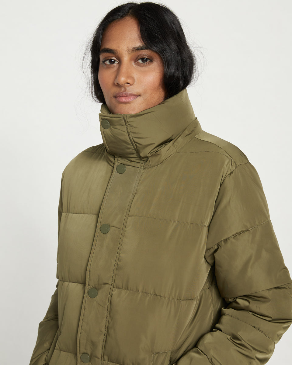 Rainier Short Hooded Puffer - Ivy Zoom image 0